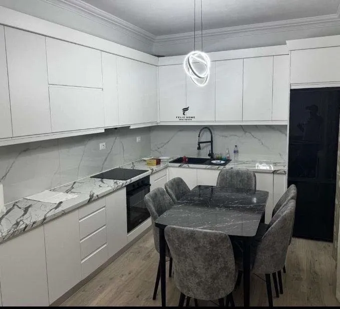 APARTAMENT ME QERA 2+1 SAUK 63.000 LEKE-2