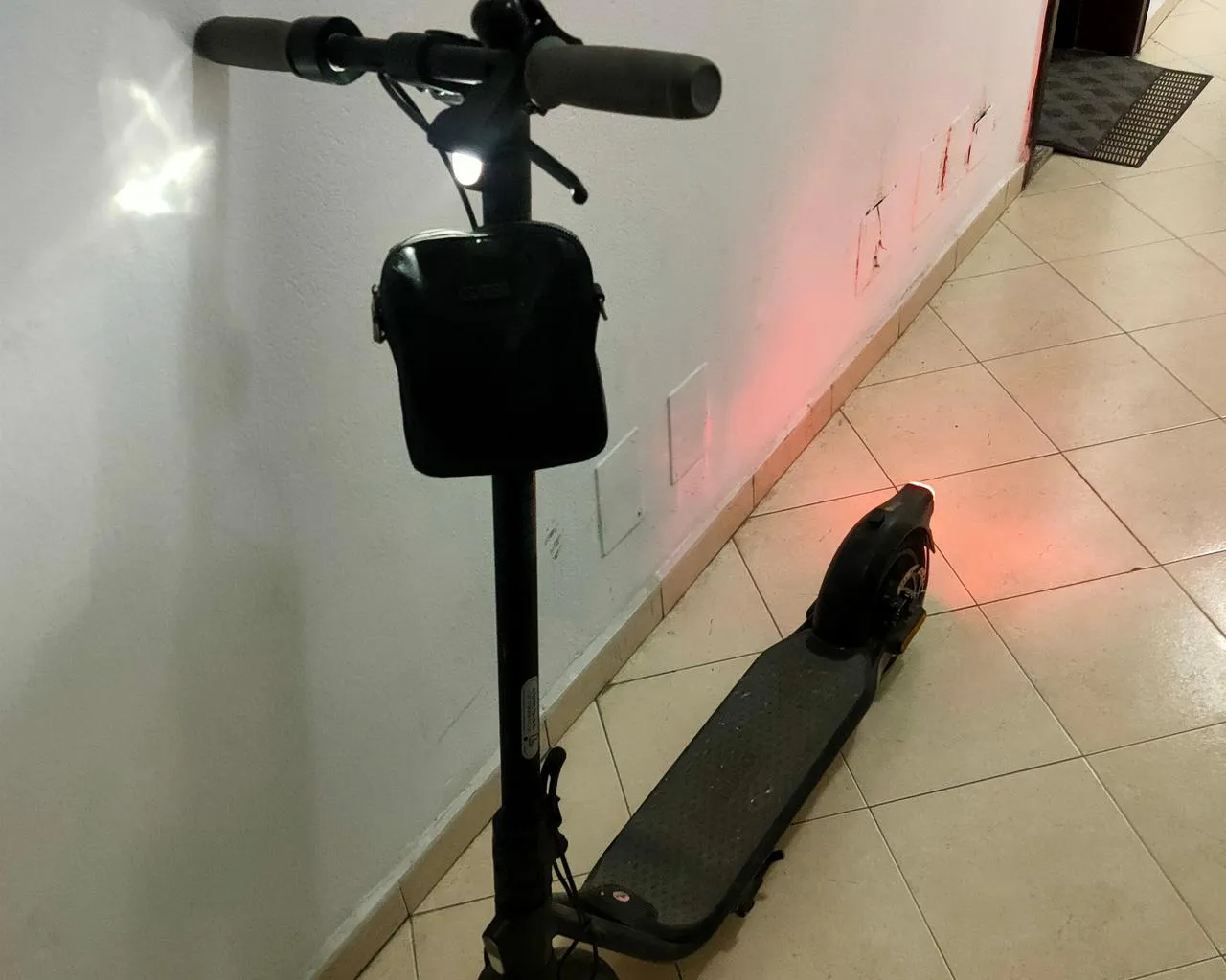 Skuter elektrik