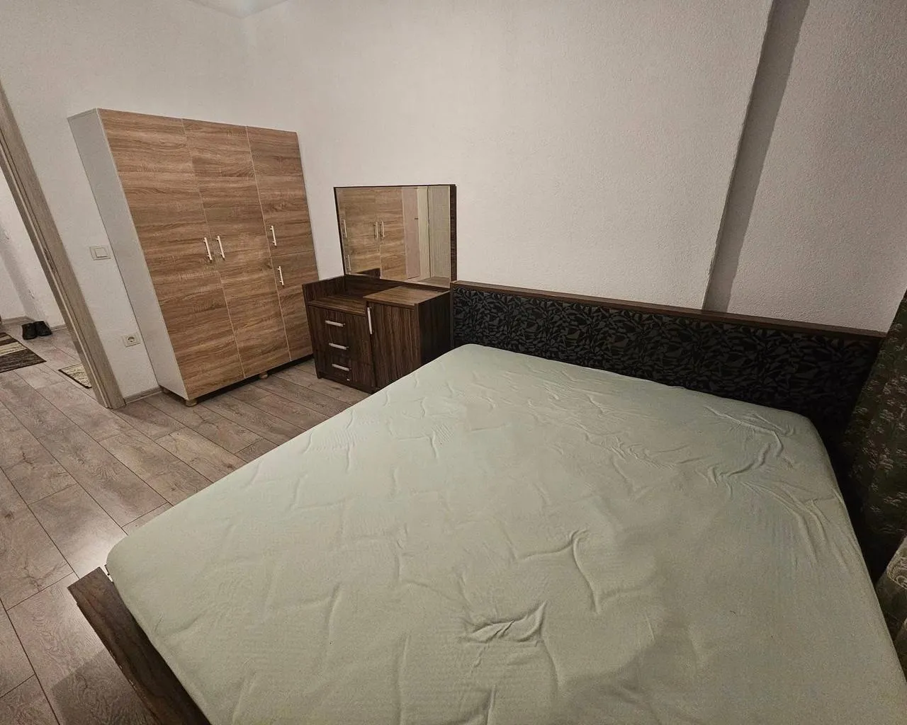 Ipet me qera banesa 3 dhomëshe 80m2 Fushë Kosovë-4