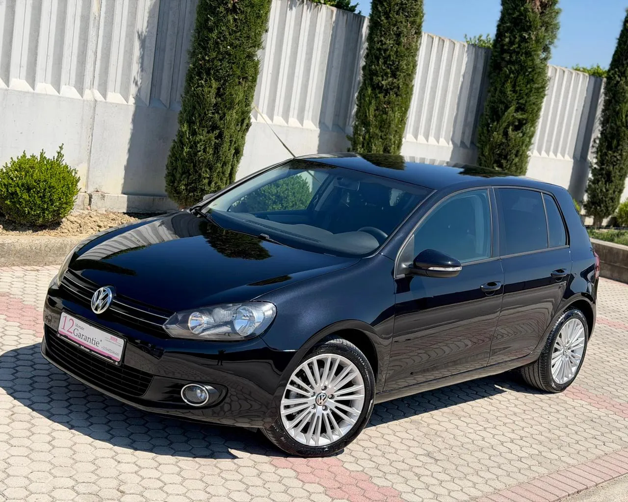 VW GOLF VI - 2.0 NAFTE kambio AUTOMATIKE 2010