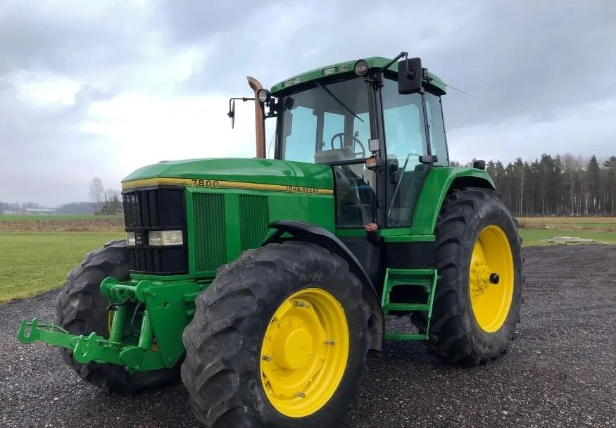 1995 John Deere 7800