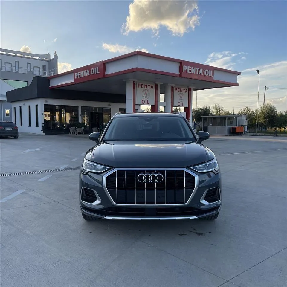 AUDI Q3 AUTO PENTA 2018