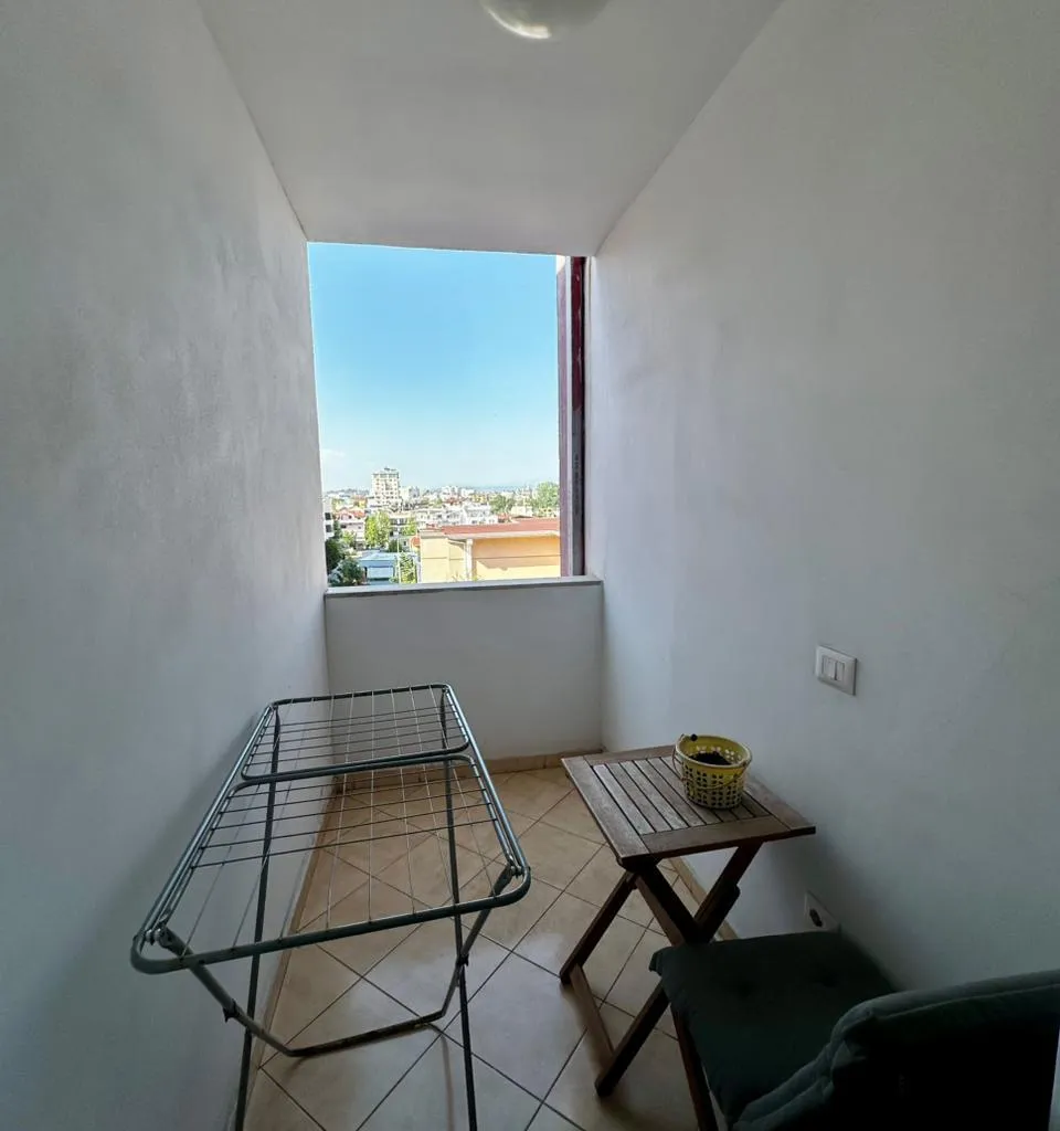 Qera, Apartament 1+1,Plazh,Stacioni i Pare-5