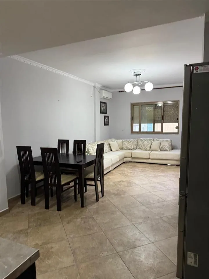 APARTAMENT ME QERA 1+1 YZBERISHT 40.000 LEKE-2