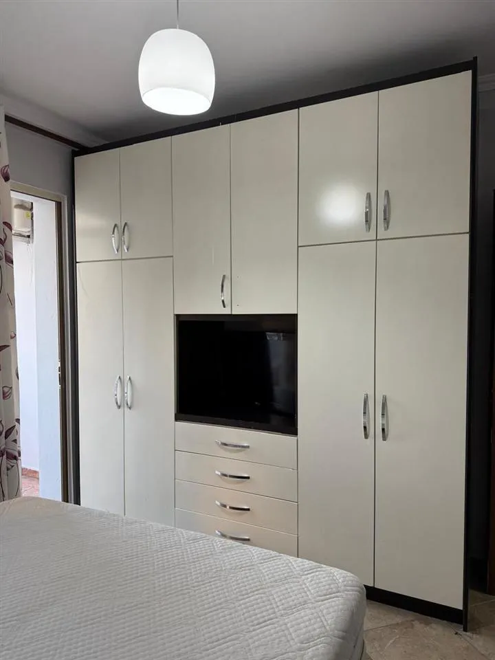 APARTAMENT ME QERA 1+1 YZBERISHT 40.000 LEKE-5