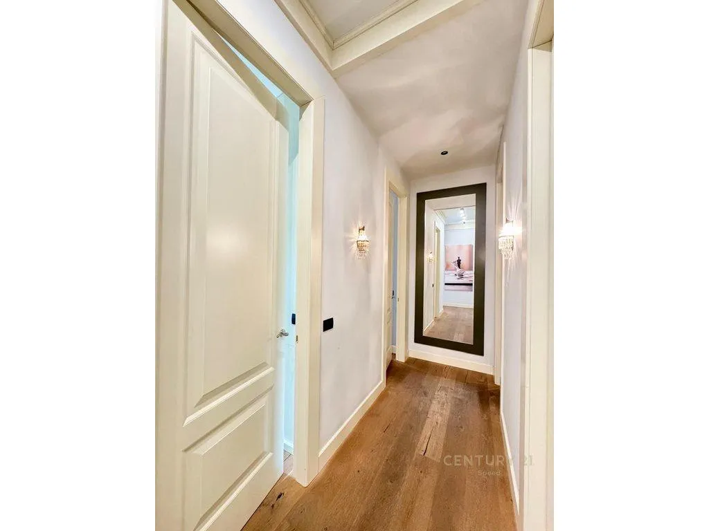 qira apartament 2+1+Post Parkimi tek Ambasador 3!!-5