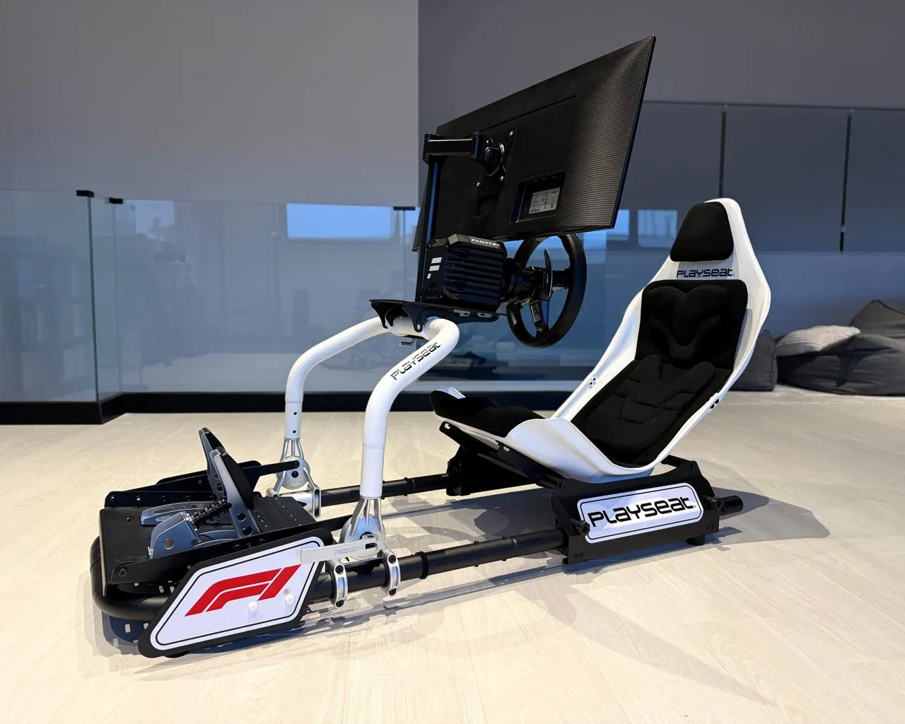 Shitet Set i Plote Sim Racing dhe PC Gaming-1