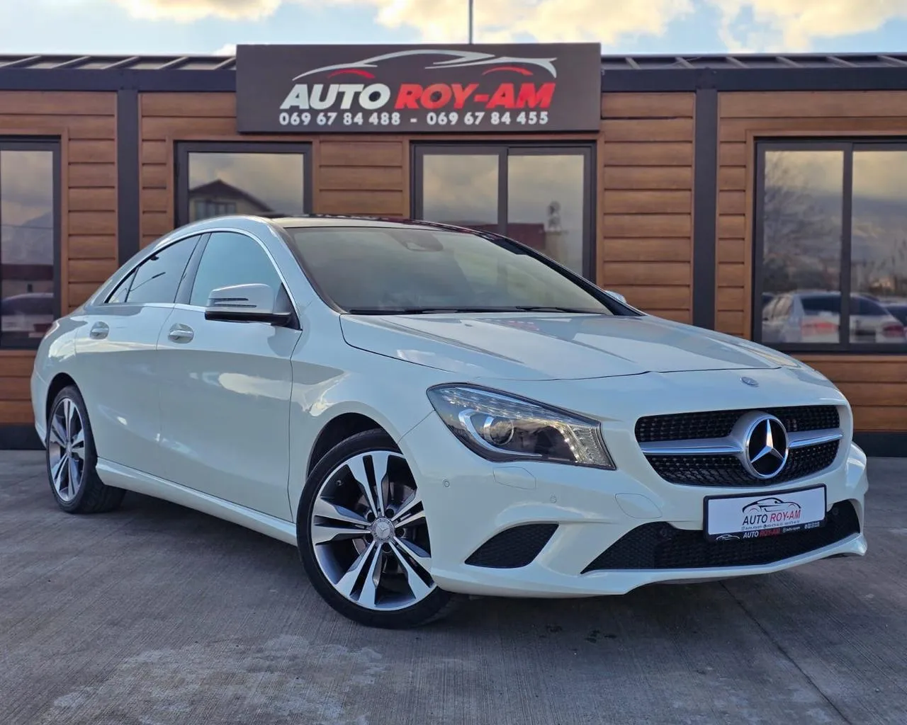 Mercedes-Benz CLA 200 4MATIC | 2015 Automatik