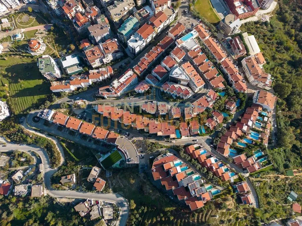 KODRA E DIELLIT SHITEN 19 POSTE PARKIMI