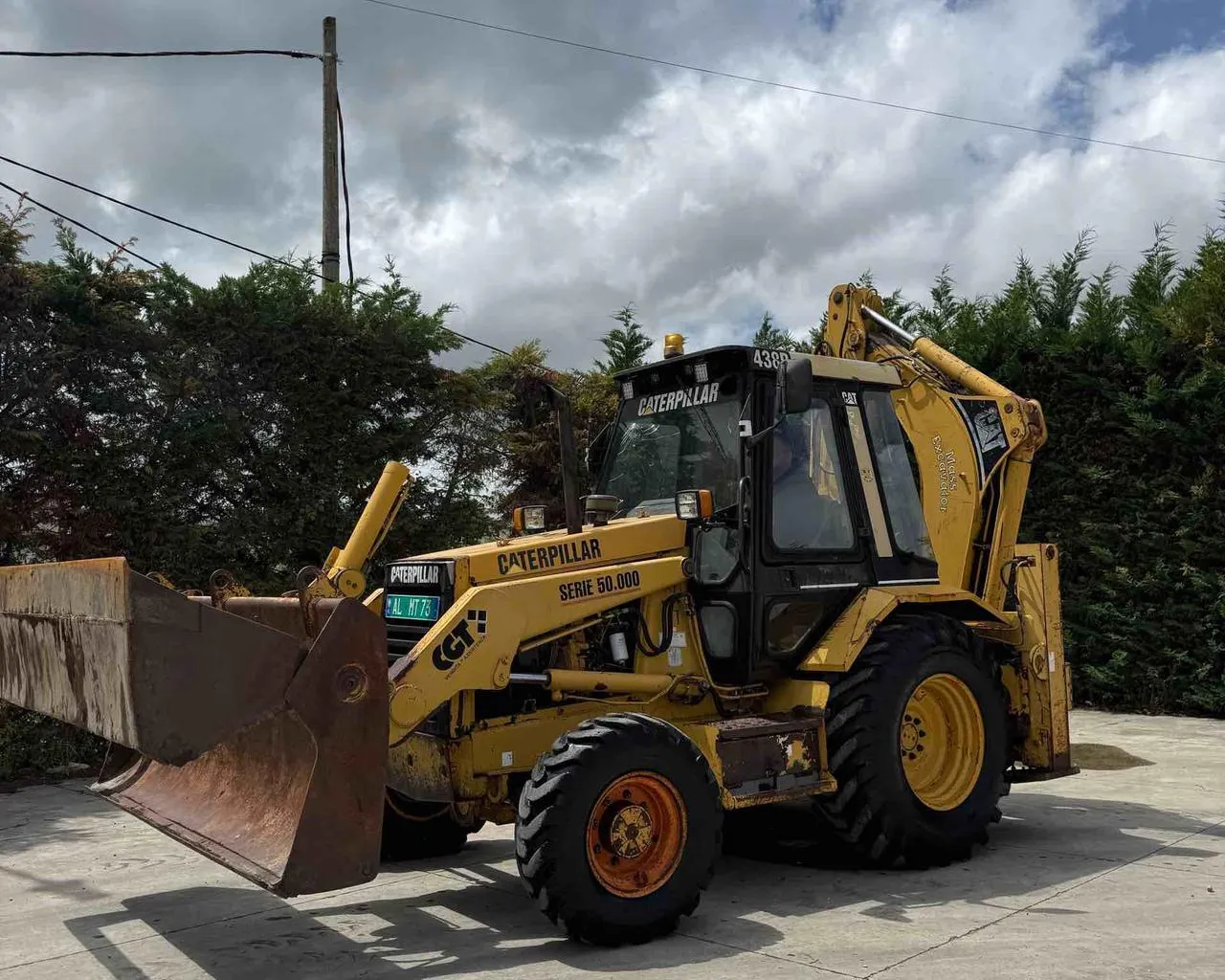 Fadrom 438B Eskavator , mini eskavator Caterpillar