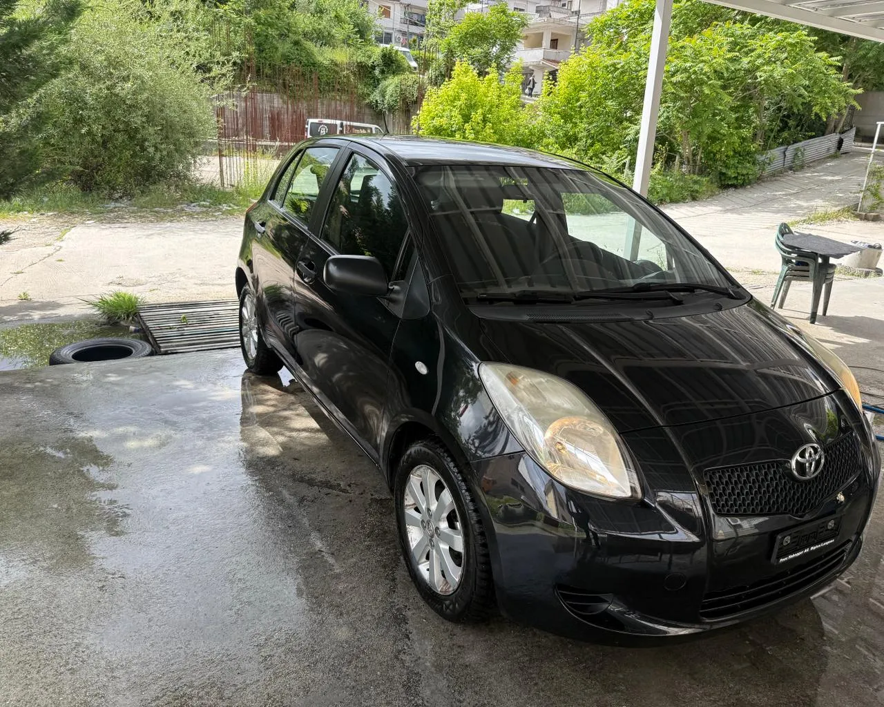 Shes toyota yaris 1.3 benzine manual viti mij klm