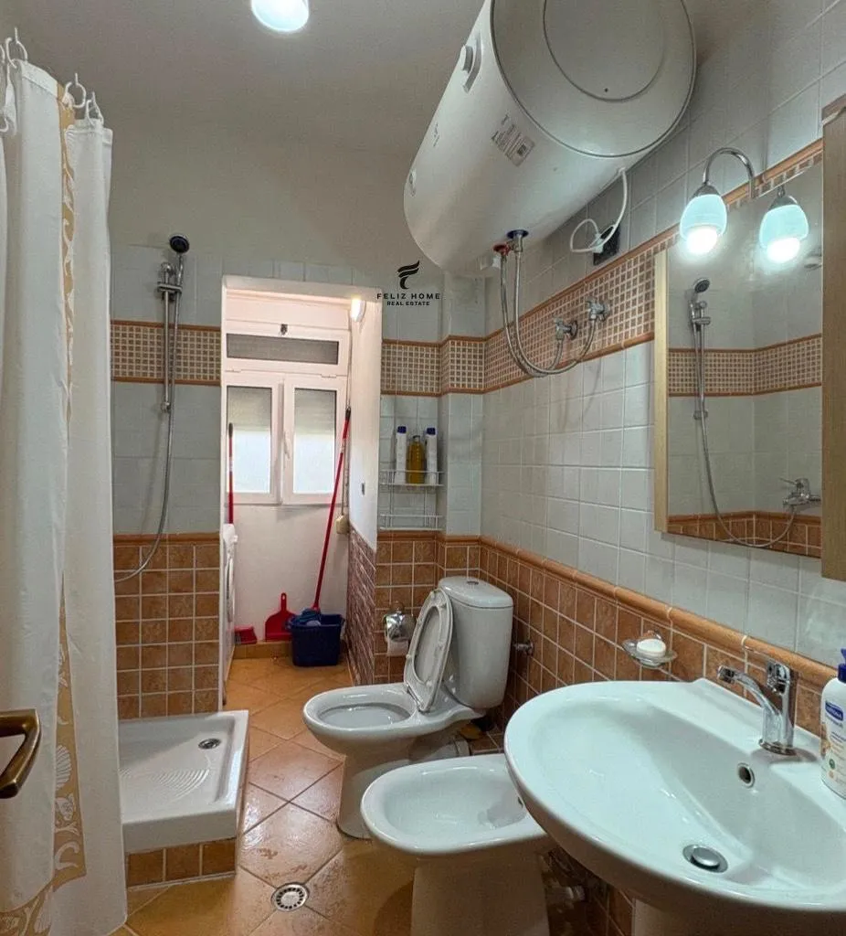 APARTAMENT ME QERA 1+1 LAPRAKE 50.000 LEKE-1