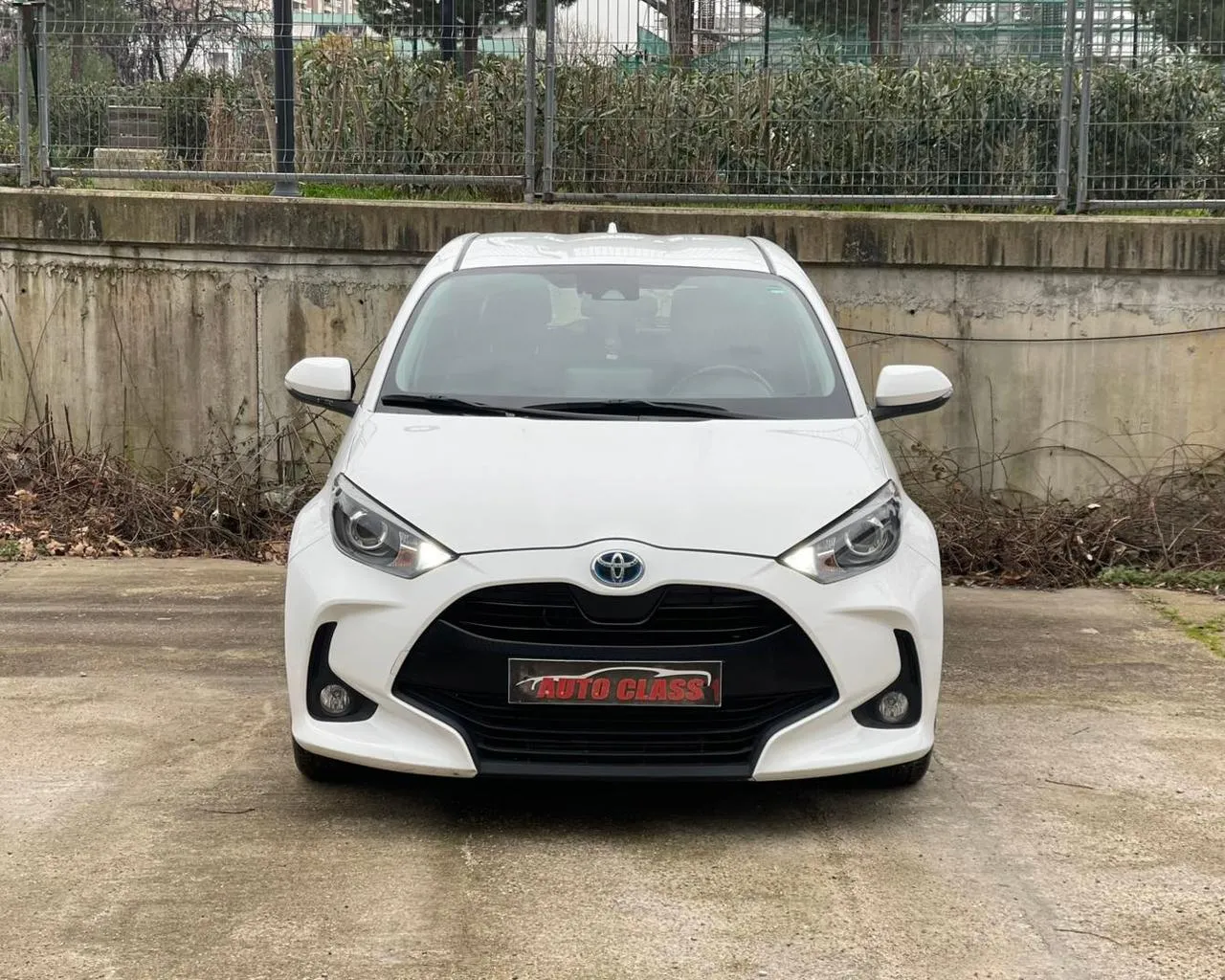 Toyota Yaris Hybrid Automat - Gjendje perfekte 2021