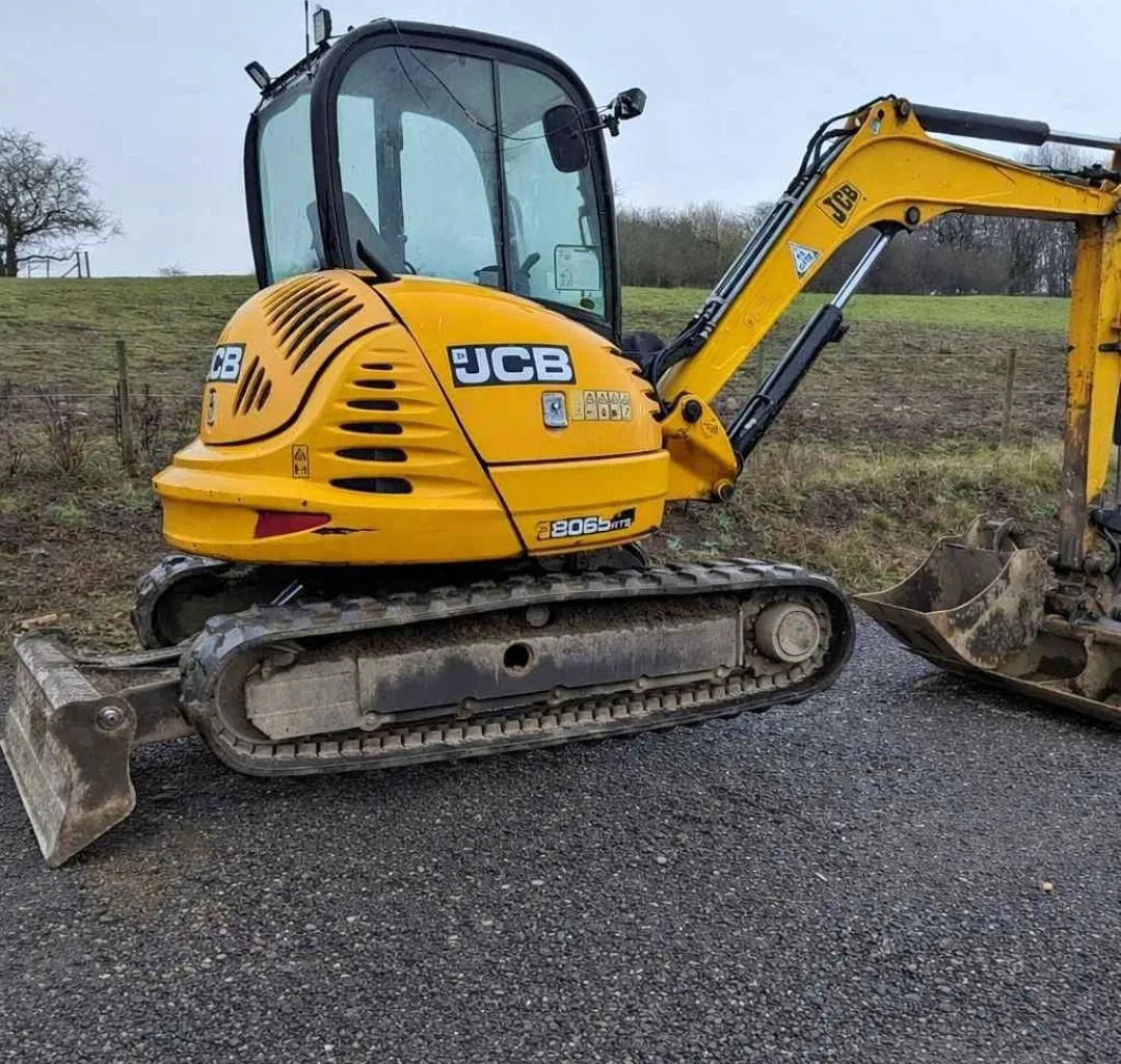 Shitet jcb okazion 2013