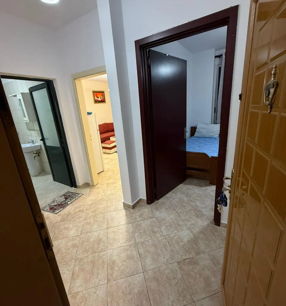 Jepet apartament per qira 2+1 Astir Vila L-1