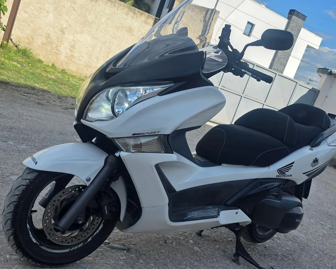 Honda silverwing st400 2009