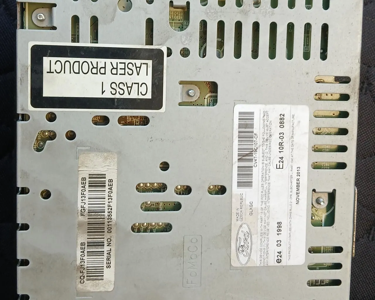Kasetofon orgjinal per Ford kuga viti 2013
