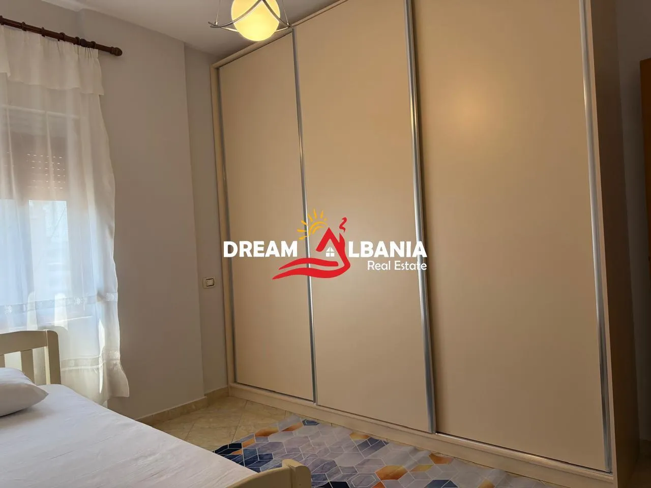 Apartament me Qera ne Rrugen Muhamet Gjollesha (ID )-3