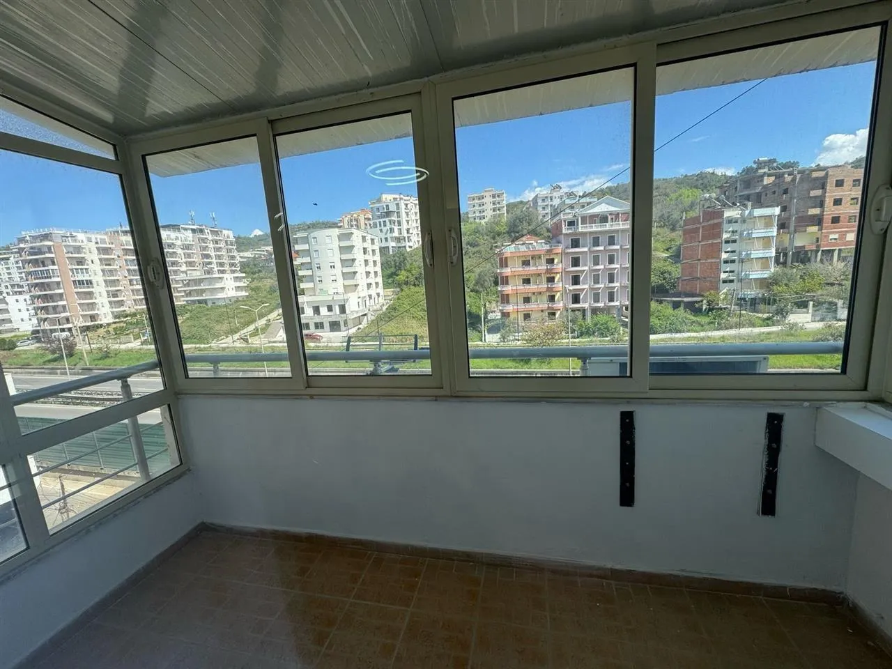 SHITET APARTAMENT PAMJE DETI GOLEM-4