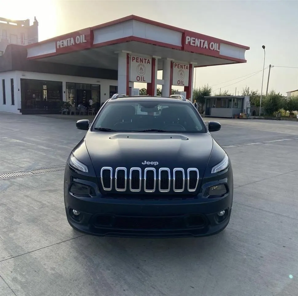JEEP CHEROKEE - AUTO PENTA 2014