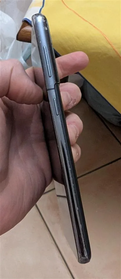 Samsung S21 128/8GB LEXO NJOFTIMIN!-1
