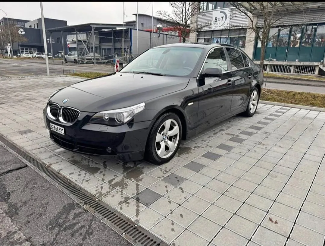Bmw Seria5 E60 525xi Benzinë X-drive Zvicra
