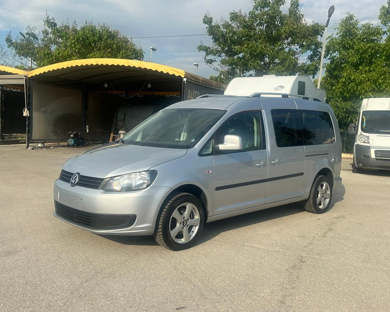 VW CADDY MAXI 1.6 NAFTE 6+1 2012