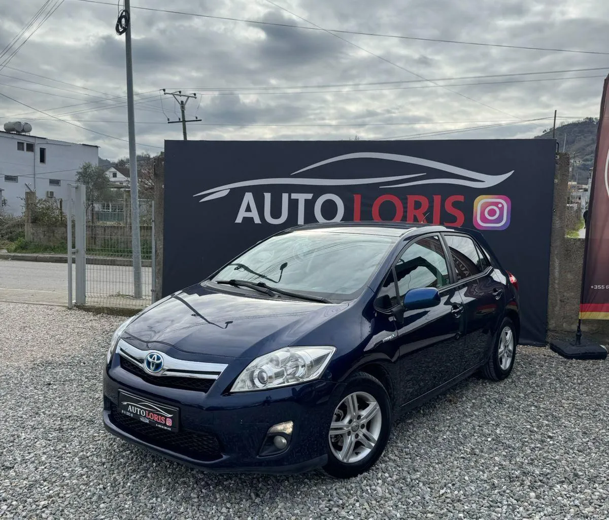 TOYOTA AURIS 1.8 HYBRID 2013