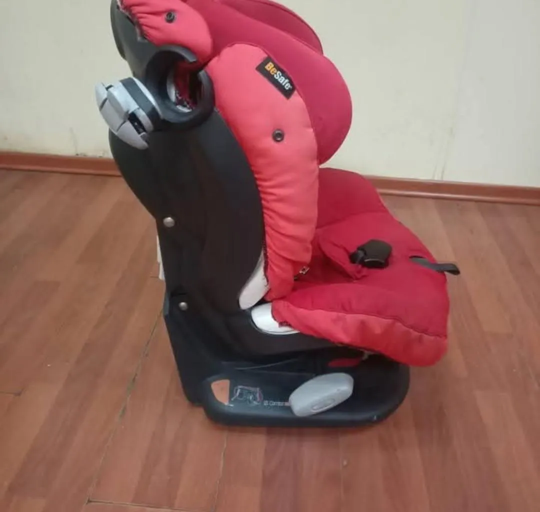 Sedilje makine për fëmijë