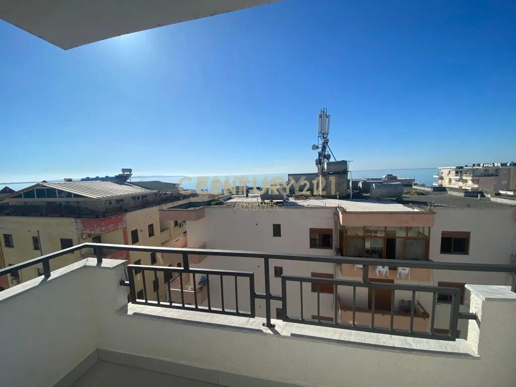 0697603180JEPET ME QERA SUPER APARTAMENT NE PLAZH DURRES ME-2