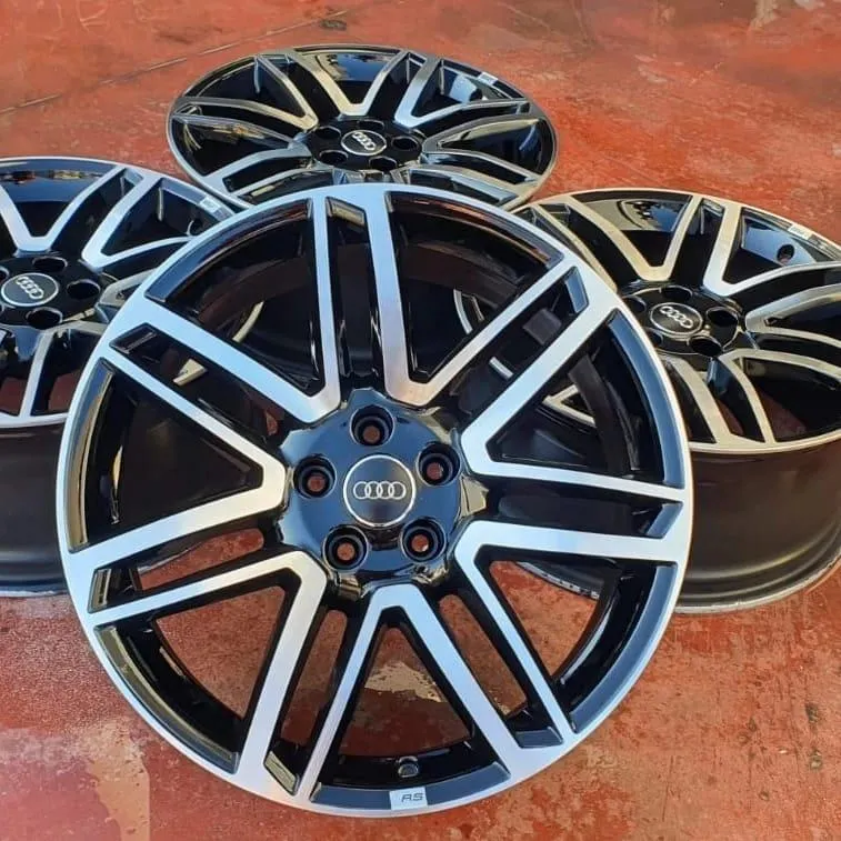 DISQE AUDI S6 NUMER 18 ORGJINALE 2020
